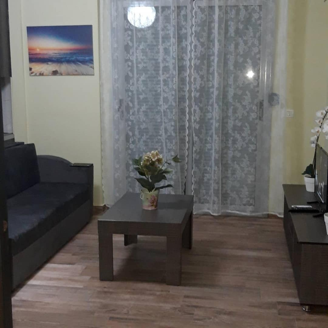 Disy Apartments Влёра Номер фото