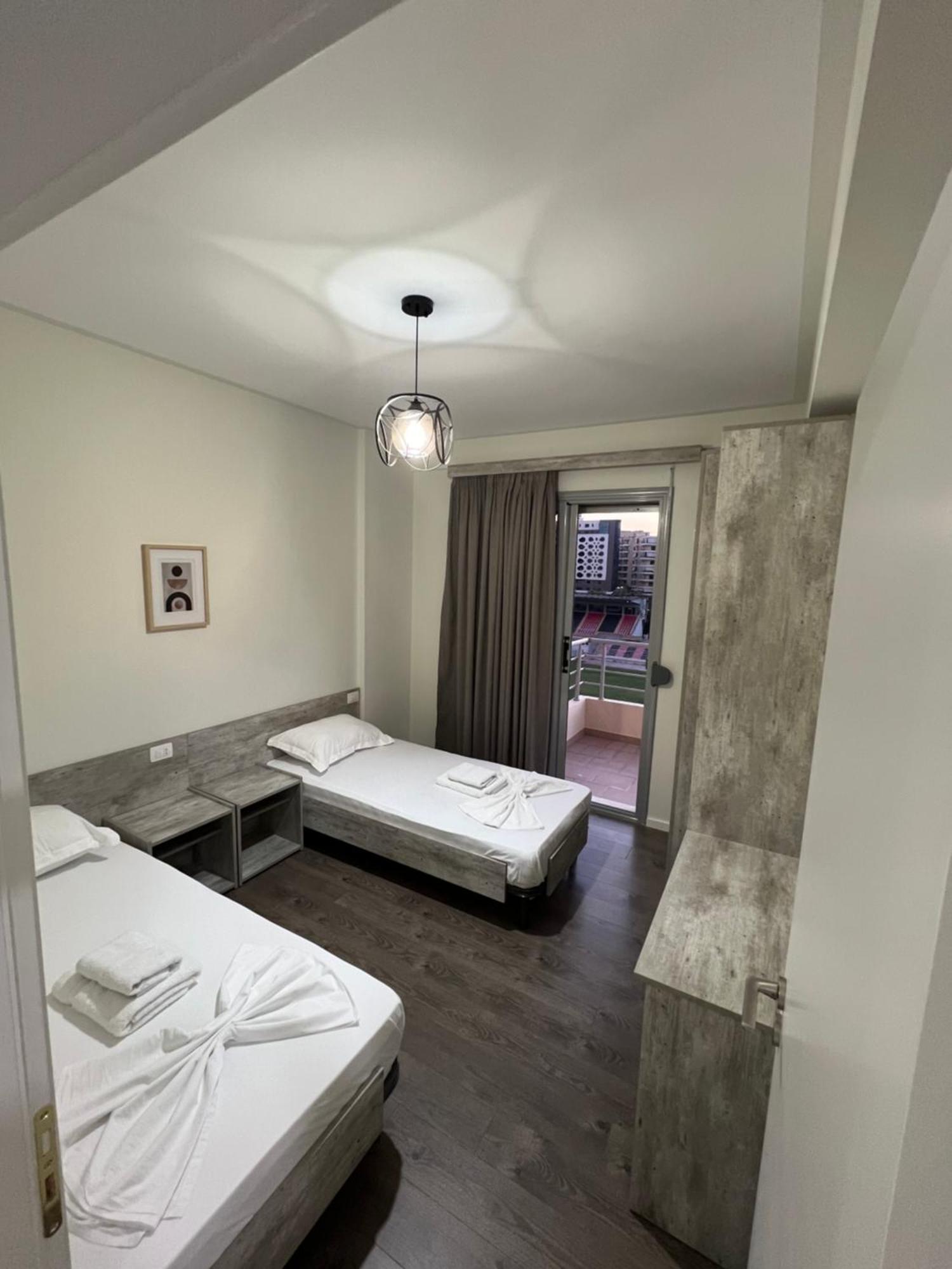 Disy Apartments Влёра Экстерьер фото